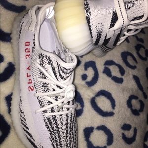Yeezy Zebra V2 size 11.5